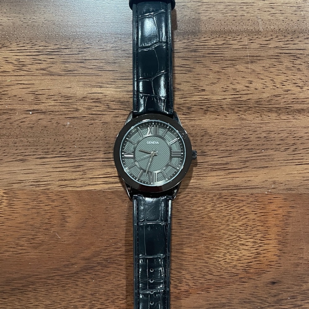 Geneva Black Crocodile-Embossed Men's Watch